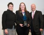 Annette Johnson, 2018 Food Lion Store Manager of the Year, Pictured with Meg Ham, President of Food Lion, and Greg Finchum, Food Lion Executive Vice President, Retail Services (Photo: Business Wire)