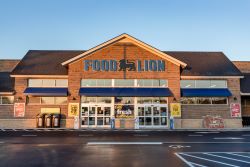 Food Lion Welcomes Neighbors into Fresh, New Garner, NC, Store